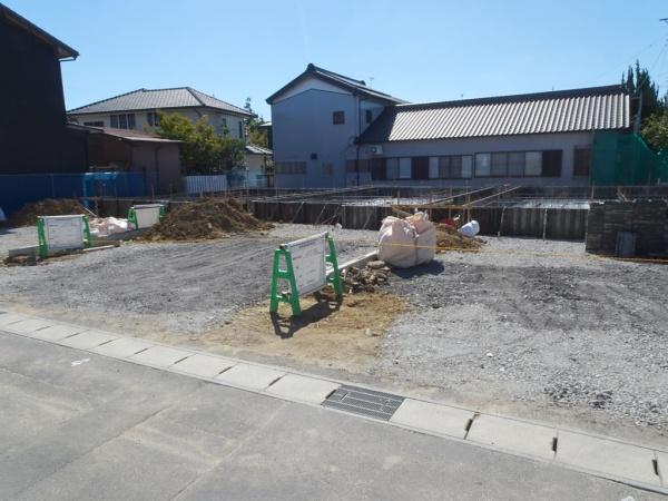 知立市来迎寺町古城の新築一戸建