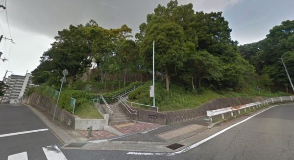 神戸市北区鈴蘭台東町5丁目の中古一戸建て(鈴蘭台東町公園)