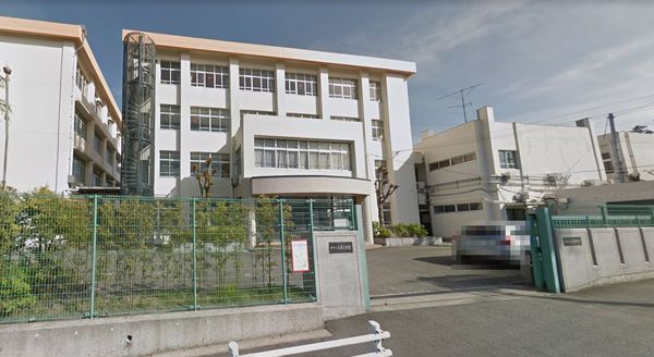 神戸市北区八多町附物の中古一戸建て(神戸市立八多小学校)