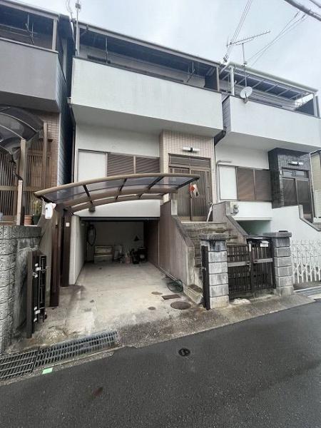神戸市北区山田町下谷上字芝床の中古一戸建て