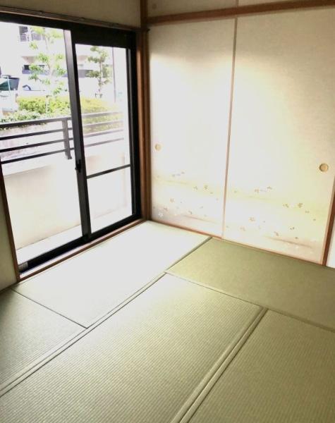 ア・ラヴリ西神南３番館