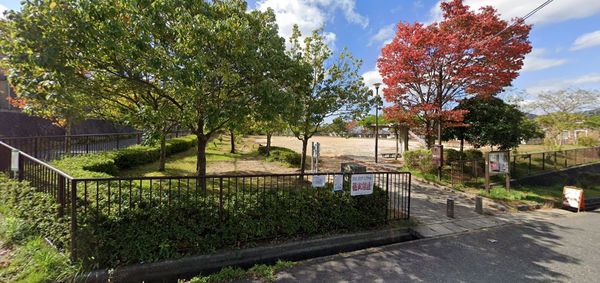 神戸市北区花山中尾台2丁目の中古一戸建て(ひこはち公園)