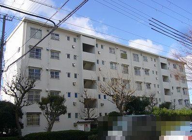 ひよどり台３団地１８号棟