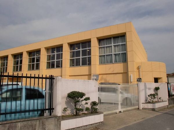 神戸市北区柏尾台の中古一戸建て(神戸市立山田小学校)