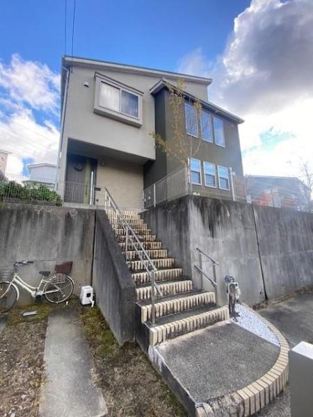 神戸市北区花山中尾台３丁目の中古一戸建て