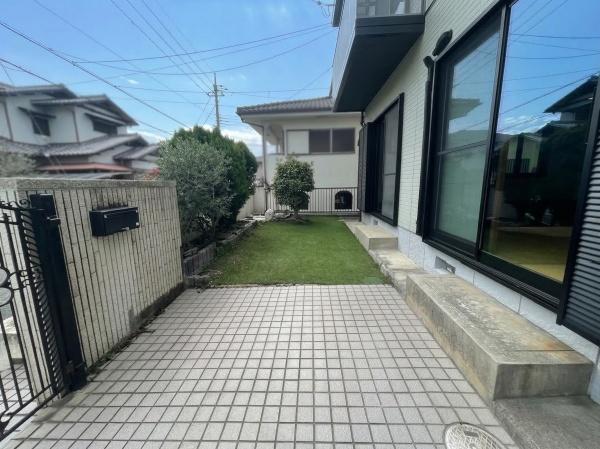 神戸市北区筑紫が丘９丁目の中古一戸建て