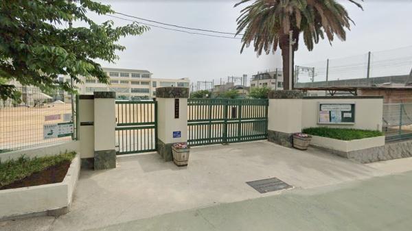 神戸市灘区都通３丁目の中古一戸建て(原田中学校)