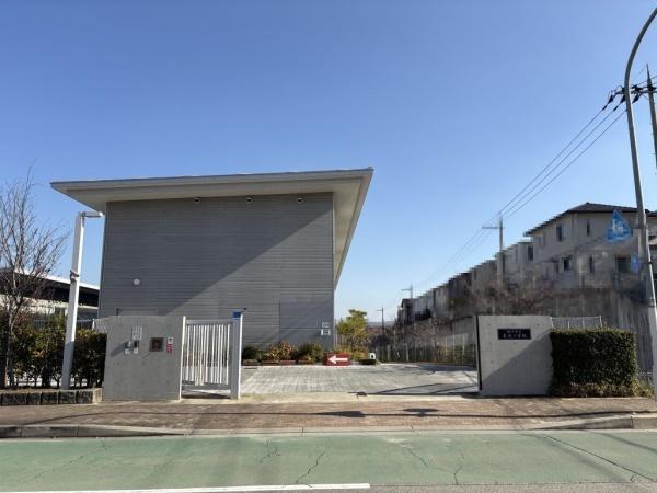 神戸市北区上津台２丁目の中古一戸建て(神戸市立長尾小学校)