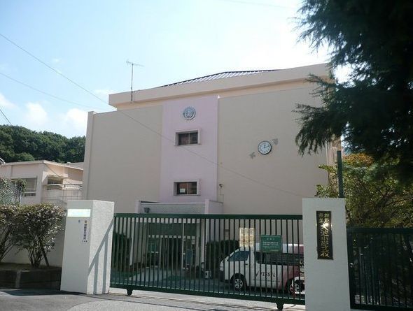 神戸市北区有野町唐櫃の土地(神戸市立大池小学校)