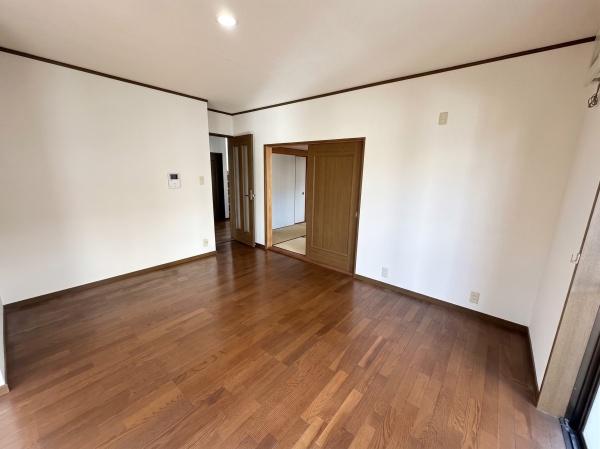 三田市けやき台３丁目の中古一戸建て