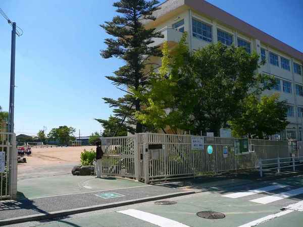 神戸市北区北五葉６丁目の土地(神戸市立北五葉小学校)