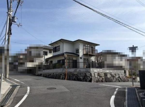 神戸市北区筑紫が丘１丁目の中古一戸建て