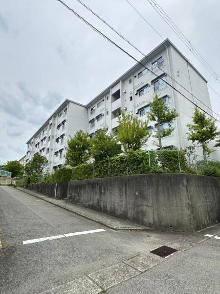 有野12団地2号棟