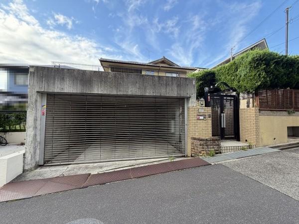 神戸市北区藤原台南町５丁目の中古一戸建て