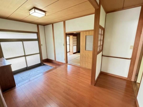 三田市藍本の中古一戸建て