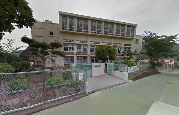 神戸市北区有野町唐櫃の土地(神戸市立唐櫃小学校)