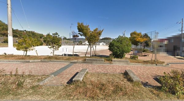 ライオンズマンション鈴蘭台３番館(松宮台中公園)