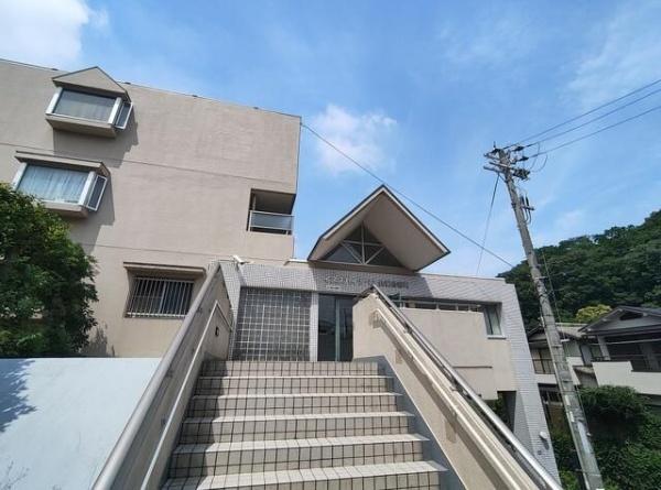 イスズハイツベル鈴蘭台南町