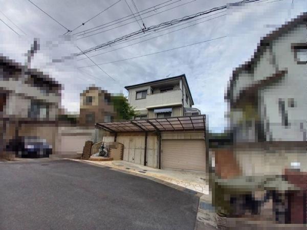 生駒市小明町　中古一戸建