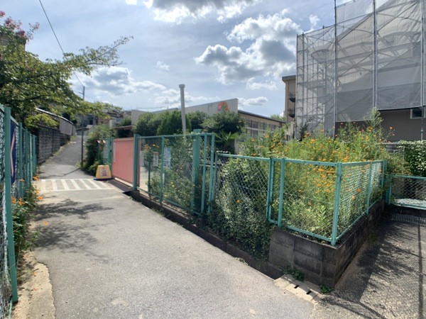 奈良市六条2丁目の中古一戸建て(奈良市立六条幼稚園)