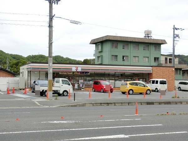 生駒市壱分町の新築一戸建(セブンイレブン生駒壱分町店)