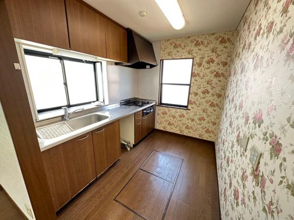 生駒市桜ケ丘の中古一戸建