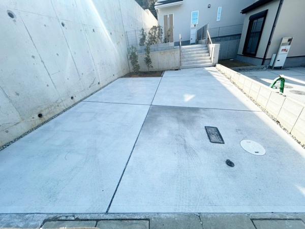 生駒市仲之町の新築一戸建