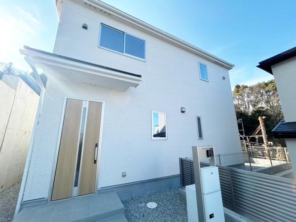 生駒市仲之町の新築一戸建