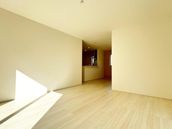 生駒市仲之町の新築一戸建