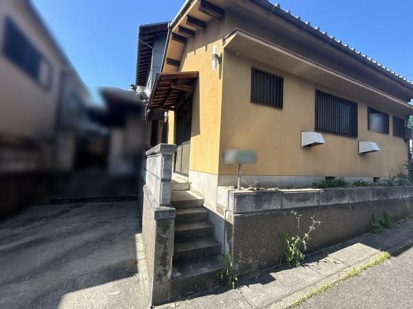 生駒郡三郷町立野南１丁目の中古一戸建て