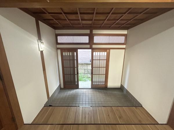 生駒郡三郷町立野南１丁目の中古一戸建