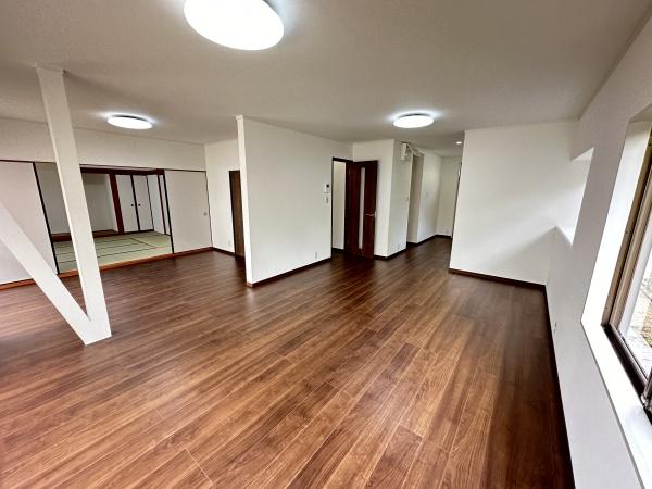 奈良市東登美ヶ丘６丁目の中古一戸建