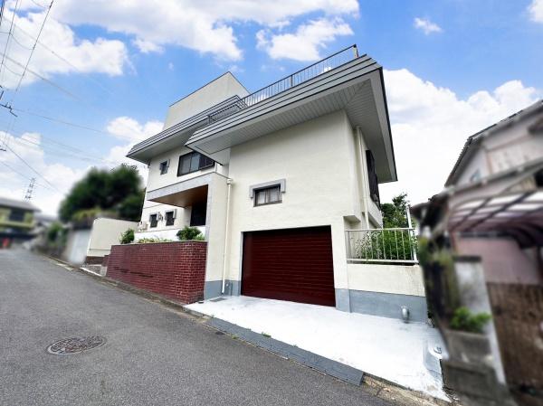 生駒市松美台の中古一戸建て