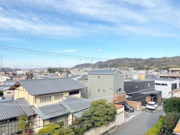 生駒市生駒台南の中古一戸建