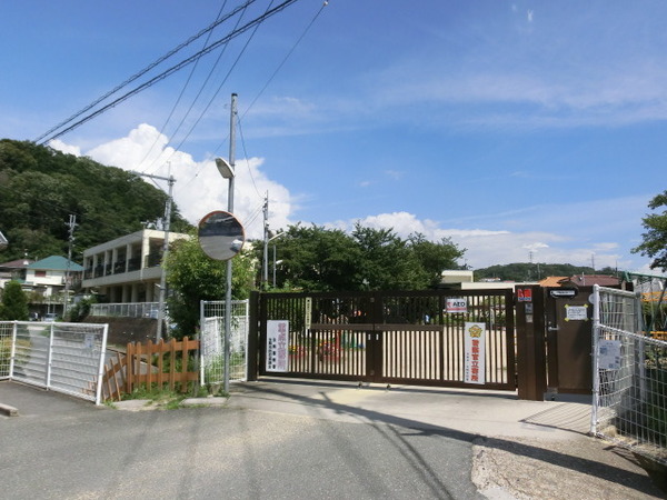 生駒市辻町の中古一戸建て(ひがし保育園)