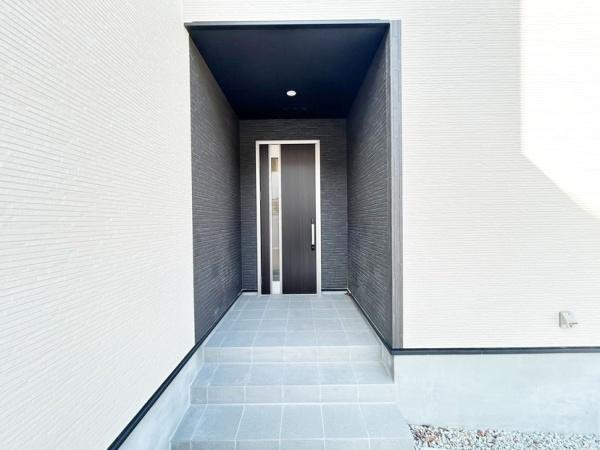 生駒市仲之町の新築一戸建