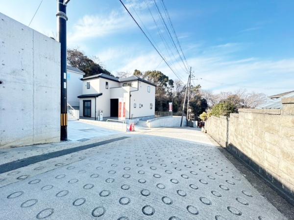 生駒市仲之町の新築一戸建