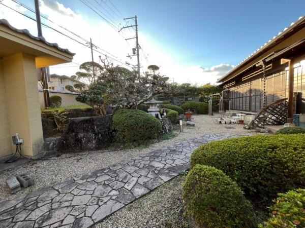 生駒市生駒台北の中古一戸建て