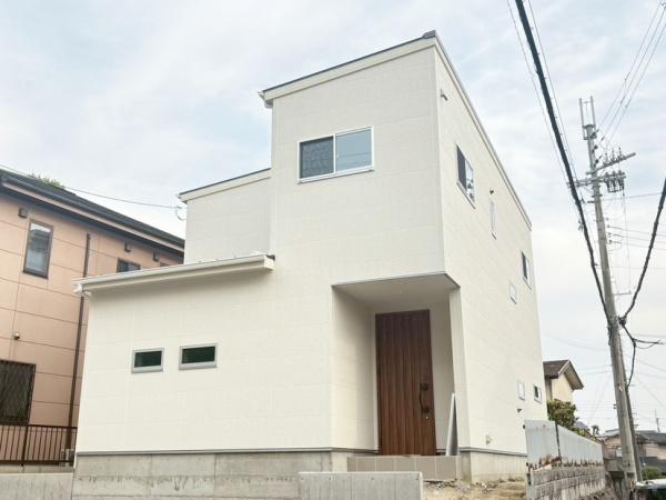 奈良市富雄北３丁目の新築一戸建