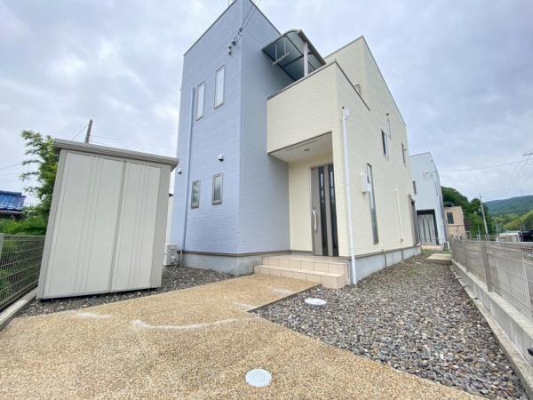生駒市小平尾町の中古一戸建