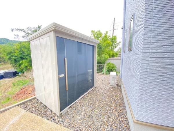 生駒市小平尾町の中古一戸建て