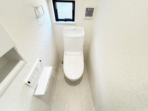 生駒市仲之町の新築一戸建