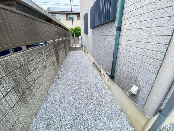 生駒市小明町の中古一戸建て