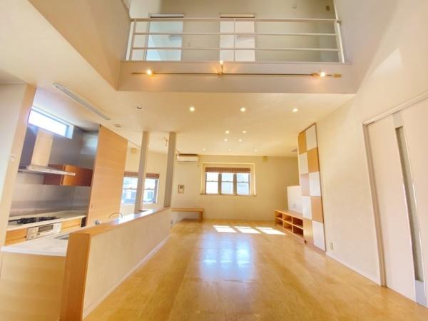 生駒市東菜畑２丁目の中古一戸建て