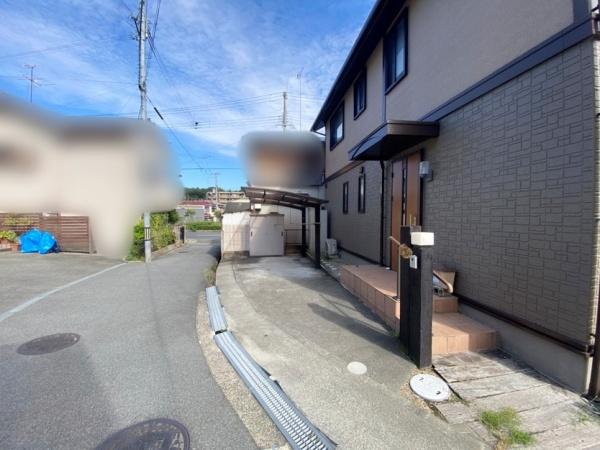 生駒市中菜畑２丁目の中古一戸建て