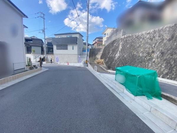 生駒市小明町の新築一戸建
