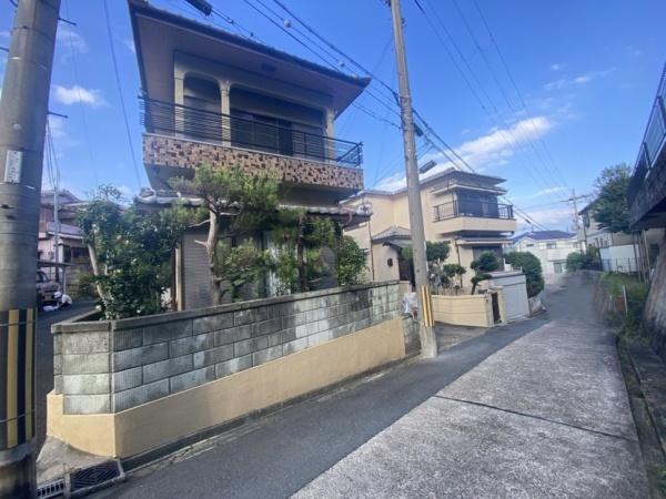 生駒市北新町の中古一戸建て
