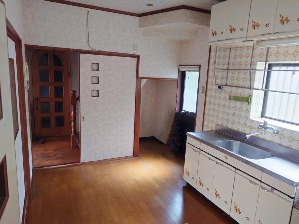 生駒市北新町の中古一戸建て