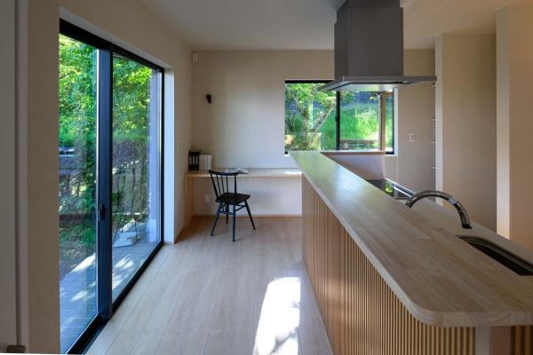 生駒市中菜畑2丁目の中古一戸建て(キッチン)