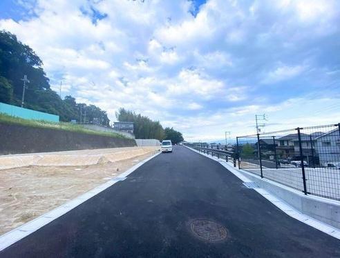 生駒郡三郷町立野北2丁目の土地(前面道路含む現地写真)